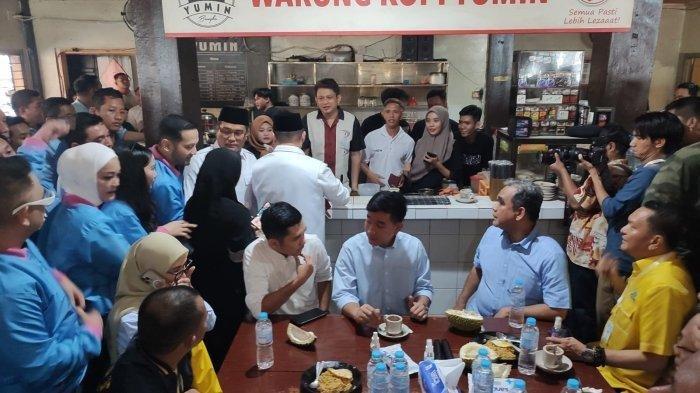 Momen Gibran Ngopi di Warkop Pangkalpinang sebelum Pengundian Nomor Urut Pilpres