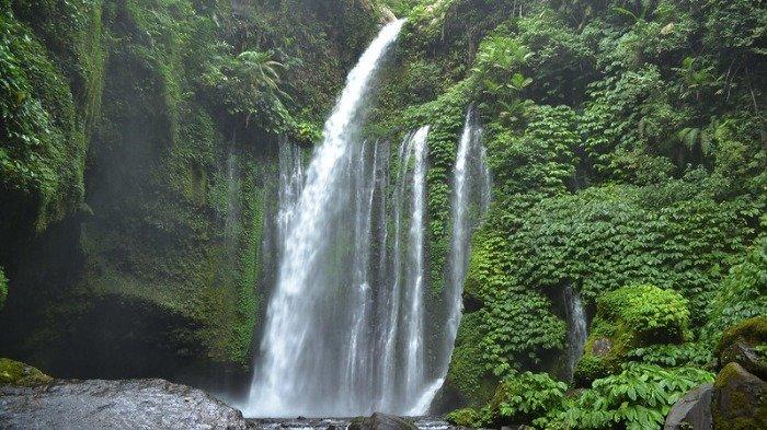 Rekomendasi 7 Wisata Air Terjun di NTT, Suasana Keindahannya Masih Alami