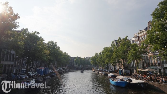 Kanal di Kota Amsterdam, Belanda.