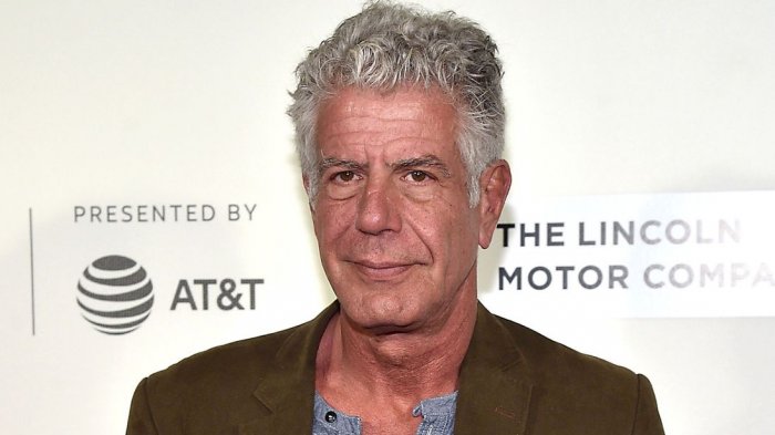 Koki Anthony Bourdain Meninggal, Ternyata Ia Pernah Ikuti Upacara Adat Pemakaman di Bali Mei Lalu