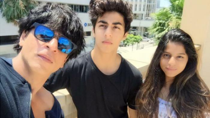 Aryan Khan - Tak Kalah dari sang Ayah, Pesona Putra Shahrukh Khan Bikin Remaja Klepek-klepek