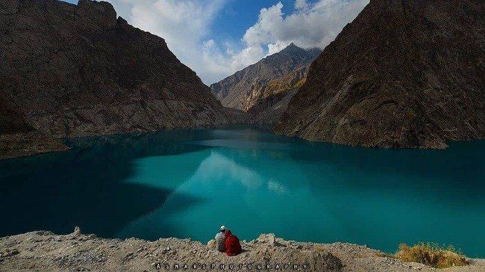 Menelusuri Attabad Lake, Danau di Pakistan yang Tercipta oleh Bencana