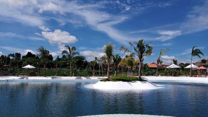 Bale Rantjah Boyolali, hadirkan suasana pantai ala Bali.