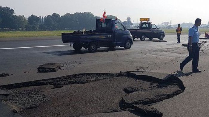 Usai Pesawat Besar Mengudara, Landasan Pacu Bandara Halim Terkelupas, Begini Kondisinya