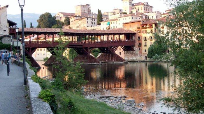 6 Tempat Wisata Baru di Italia Kini Masuk Daftar Kota Terindah
