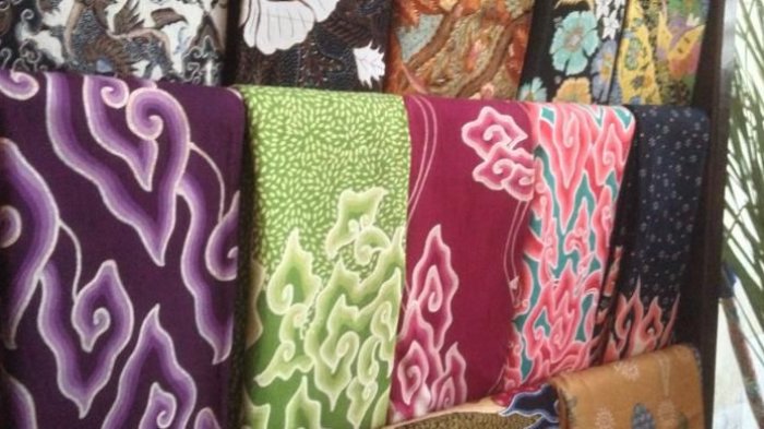 Ingat, Batik Cirebon Itu Nggak Cuma Megamendung, Inilah Motif Lainnya yang Tak Kalah Cantik