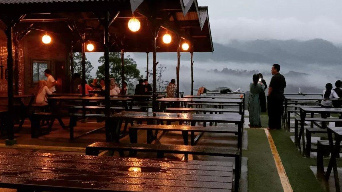 Harga Tiket Masuk Bukit Waruwangi 2023, Tempat Wisata Hits di Banten, Cek Juga Hotel Terdekatnya