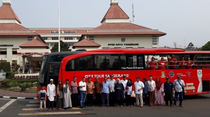 Dengan Kapasitas 30 Orang, Begini Fasilitas Bus City Tour Tangerang