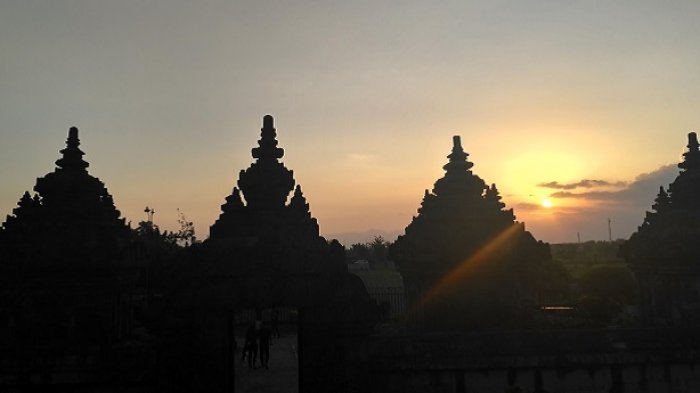 4 Spot Foto Instagramable di Candi Plaosan, Makin Estetik Dinikmati saat Sore Hari