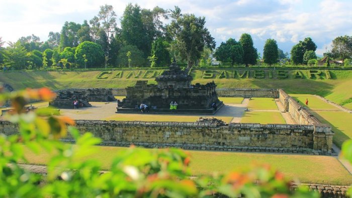 Candi Sambisari di desa Purwomartani, Kalasan, Sleman, DIY.