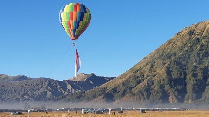 Cara Pesan Tiket Naik Balon Udara di Bromo, Bisa Via Online