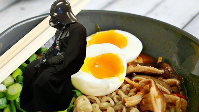 Bosan dengan Foto Makanan yang Itu-itu Saja? Coba Tren Celebrities In Ramen Ini