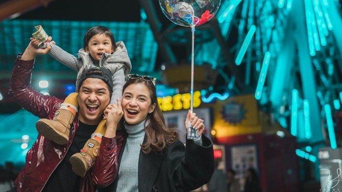 Liburan Artis - Foto-foto Chelsea Olivia dan Glenn Alinskie saat Liburan di Amerika Serikat