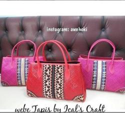 Kain Tapis Lampung - Clutch Ini Akan Bikin Kamu Makin Kekinian dan Modis