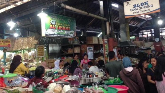 Pasar Gede Solo - Begini Kesegaran Dawet Telasih Legendaris Kota Bengawan, Jangan Kaget Saat Parkir