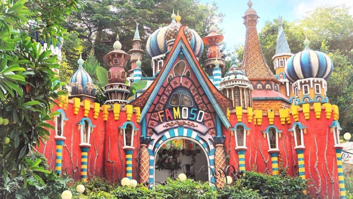 Famoso Garden, tempat wisata hits di Bandung. Rekomendasi tempat wisata di Bandung yang hits dan cocok untuk kabur sejenak dari polusi udara Jakarta. Ada Sarae Hills hingga Famoso Garden.