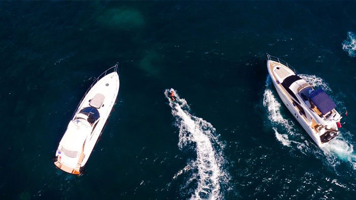 G2X Jetboard Radinn - Pakai Alat Ini Berselancar Tak Perlu Ombak, Segini Harganya!