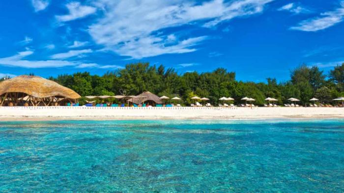 Penginapan Gili Trawangan Lombok - Sensasi Berenang dan Bermalam Dekat Pantai Cuma Rp 300 Ribuan