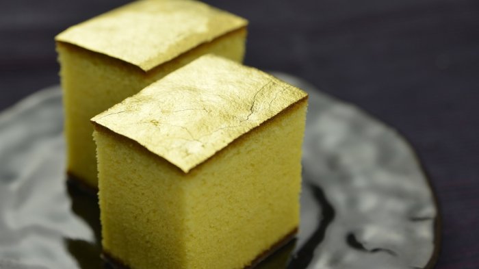 Gold Castella Jepang - Kue Manis di Kanazawa Ini Terlihat Nggak Biasa, Kamu Berani Coba?