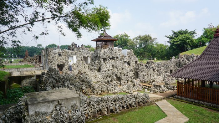 Wisata Cirebon - Catat! Ini 4 Hal yang Harus Diperhatikan Sebelum Menjelajahi Taman Sari Sunyaragi