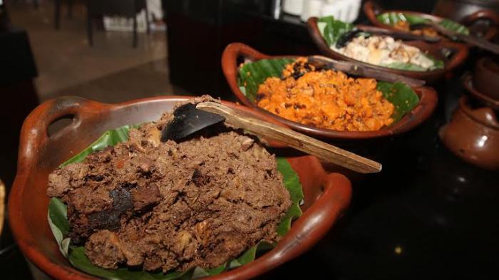 Plesir ke Jogja, 6 Gudeg Legendaris Ini Bisa Jadi Jujukan Kulinermu