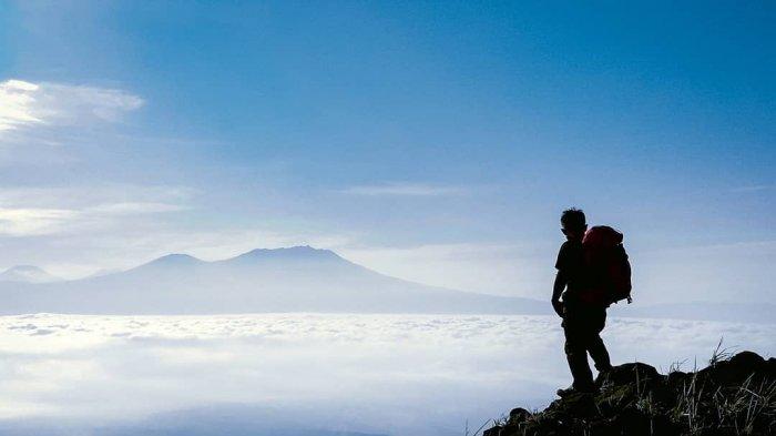 Mengenal Gunung Gulgulan, Gunung Cantik Dekat Gunung Piramid