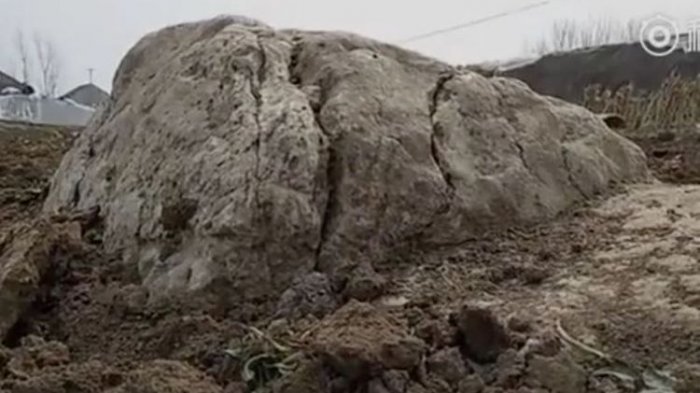 Tingginya Tak Sampai 100 Cm, Mengapa Gundukan Batu di China Ini Disebut Gunung?