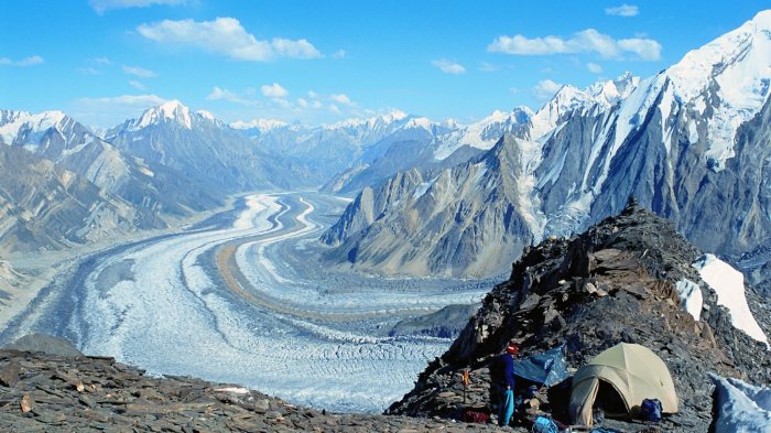 Kece! 4 Negara Konflik Ini Ternyata Punya Tempat Epic Nan Instagramable Buat Traveling, Berani?
