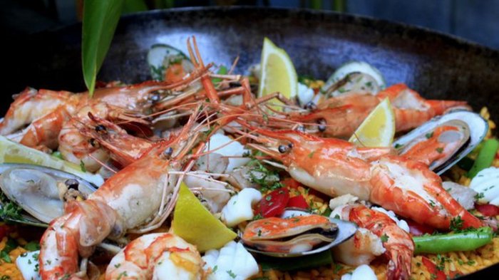 Mencicipi Masakan Khas Spanyol di Pulau Bali, Kaya Rempah dan Protein Hewani