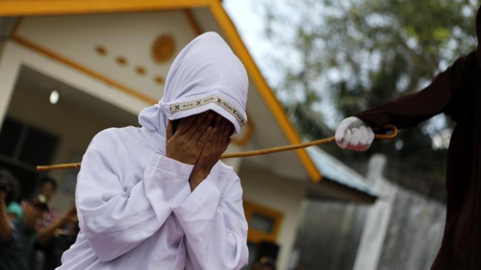 Ngeri! Ini Hukuman yang Diberlakukan di Aceh Jika Ketahuan Berbuat Senonoh
