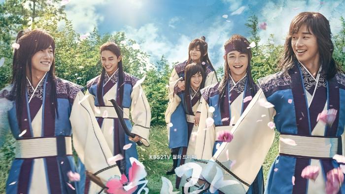 Lee Kwang Soo - Bakal Jadi Cameo di Drama Hwarang, Begini Potret Liburan Host Running Man Ini