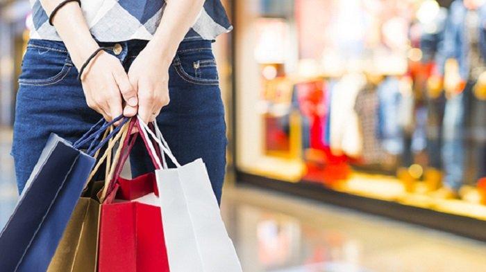 Meski Sedang Berpuasa, 4 Zodiak Ini Sangat Boros Saat Beli Menu Berbuka hingga Belanja