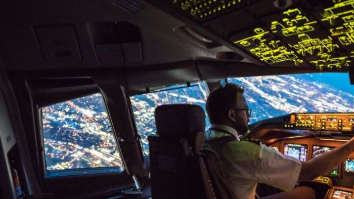 Pilot Amerika Ini Ungkap Sejumlah Tips Mengamankan Diri Saat Terjadi Kecelakaan Pesawat