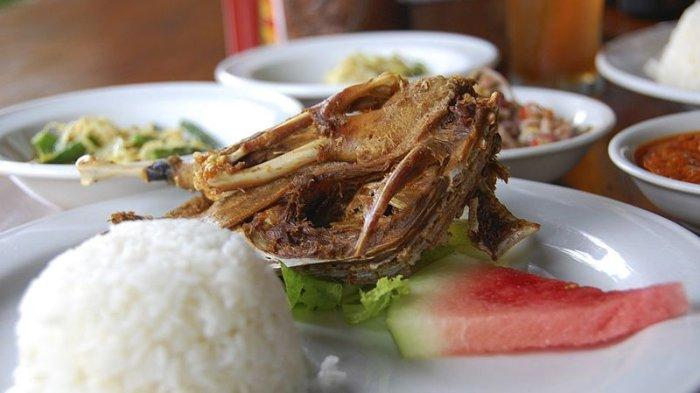 5 Warung Bebek Goreng di Jogja yang Terkenal Enak, Murah dan Cocok Buat Makan Malam