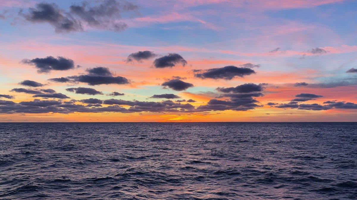 Ilustrasi laut lepas.