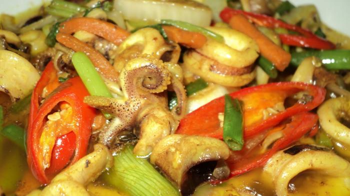 Rumah Makan Hj Ita - Obati Rasa Kangen Masakan Khas Bangka di Sini, Makanannya Maknyus