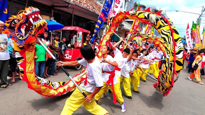 4 Kota di Indonesia Ini Selenggarakan Festival Imlek dengan Meriah