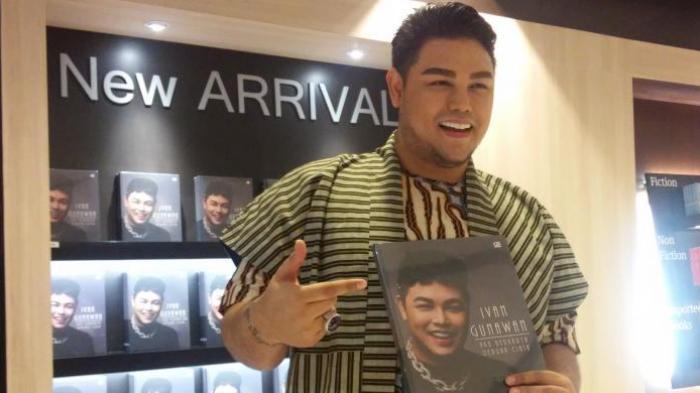 Instagram Ivan Gunawan - Perhatikan Foto Igun Ini, Netizen Sampai Bilang Mirip Alien hingga Gendruwo
