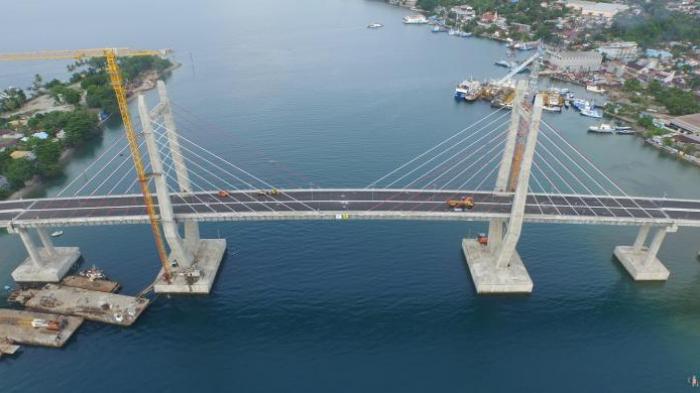 Jembatan Merah Putih - Berdiri Melintasi Ambon, Ini Jalan Penghubung Terpanjang di Indonesia Timur