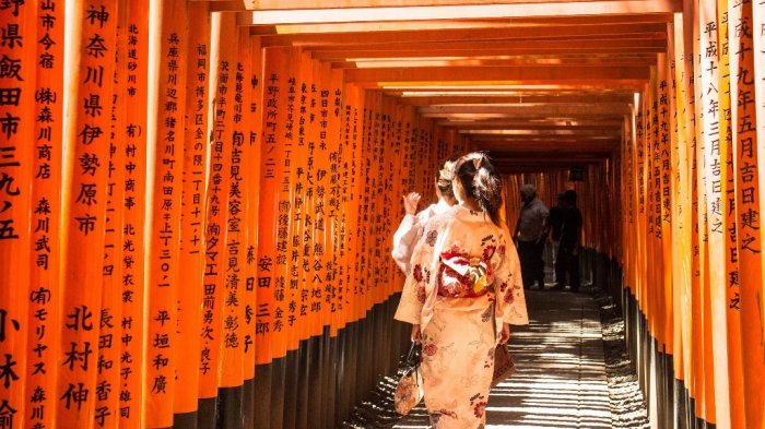 Jangan Kaget Kalau Mendadak Temukan Hal Unik Ini Saat Liburan di Jepang