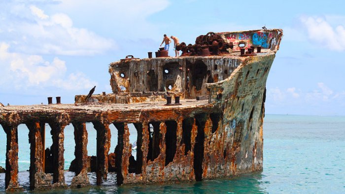 Jauh dari Kata Seram, 7 Kapal Karam Ini Malah Jadi Objek Wisata yang Digandrungi Wisatawan, Titanic?