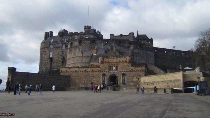 10 Kastil Paling Instagrammable di Dunia, Nomor Satu Kastil Edinburgh