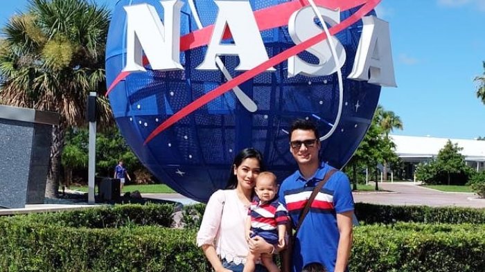 Sempat Kerepotan, Begini Kisah Titi Kamal Ajak Anaknya Liburan di Amerika