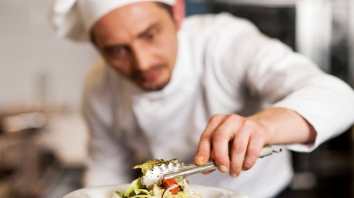 10 Trik Rahasia yang Digunakan Restoran Tuk Pikat Hati Pelanggan, No 6 dan 9 Pasti Tak Kamu Sadari