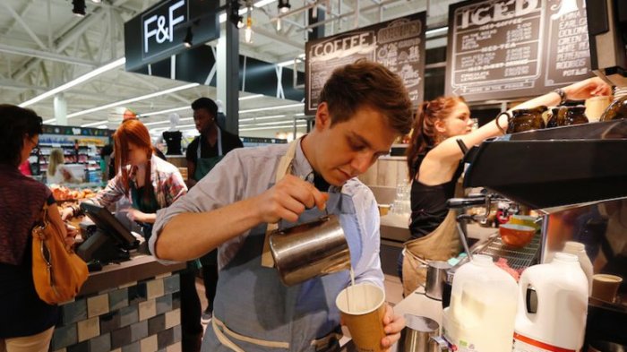 Siapa Sangka, Barista Starbuck ini Ungkapkan 6 Minuman Terburuk yang Pernah Ia Buat