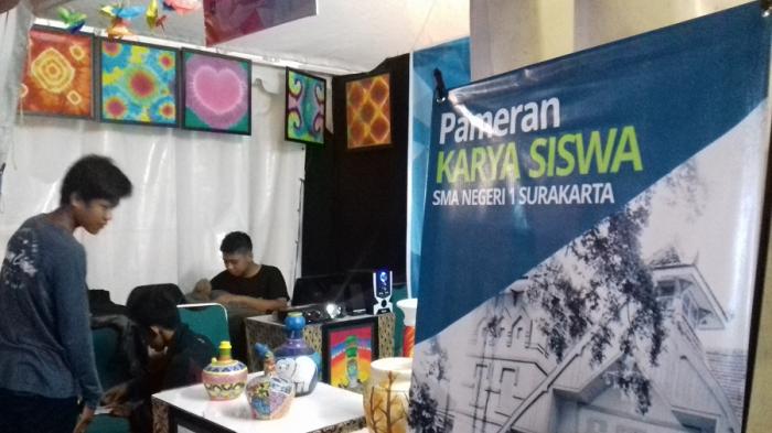 Kreasso 2016 - Intip Keseruannya, Ada yang Rela Duduk di Tanah Lho