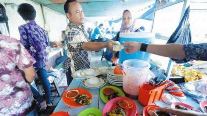 Wisata Kaltim-Berburu Jajanan di Pusat Kuliner Tertua di Balikpapan, Buka Pagi hingga Malam