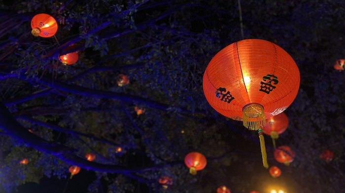 Kenapa Selalu Ada Lampion Cantik Bernuansa Merah saat Tahun Baru Imlek?