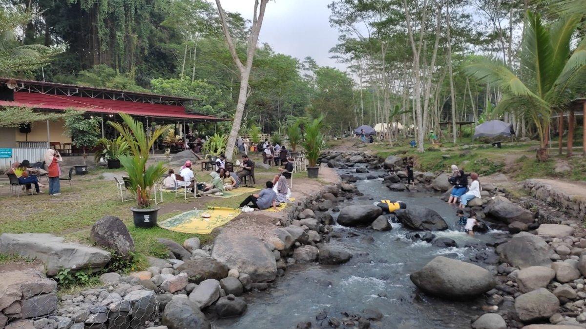 8 Tempat Wisata Hits di Pakem Sleman Jogja Buat Liburan Keluarga