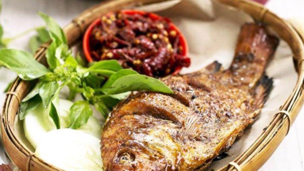 7 Kuliner Malam Legendaris di Purwokerto, Djago Jowo Punya Ragam Menu Menggiurkan